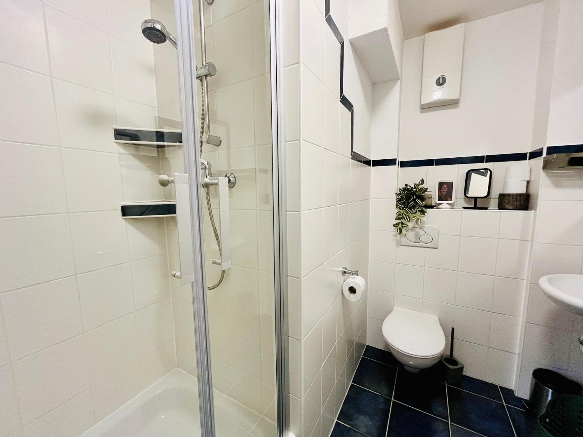 Aycatcherhomes - Top Lage I 4 Personen I Zentral I Altstadt Marburg I Naehe Fluss Lahn I Boutique Apartment Pera Eksteriør bilde