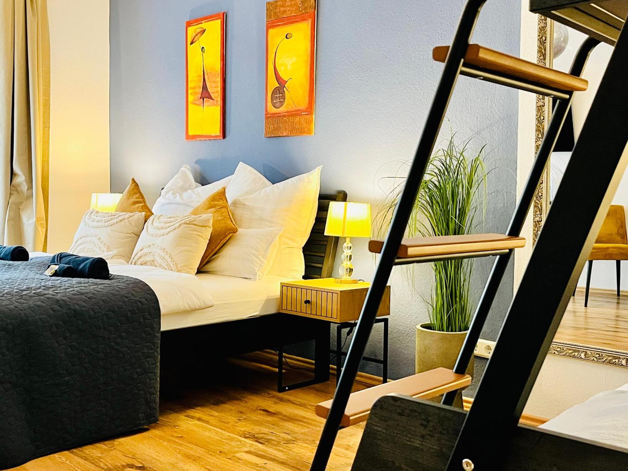 Aycatcherhomes - Top Lage I 4 Personen I Zentral I Altstadt Marburg I Naehe Fluss Lahn I Boutique Apartment Pera Eksteriør bilde